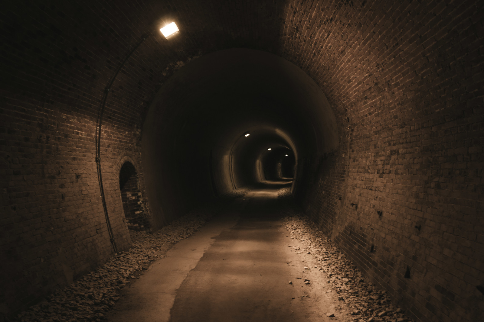 七沢トンネルに肝試しに行った体験